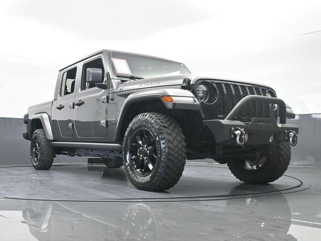 Photo of 2021 Granite Crystal Clearcoat Metallic Jeep Gladiator