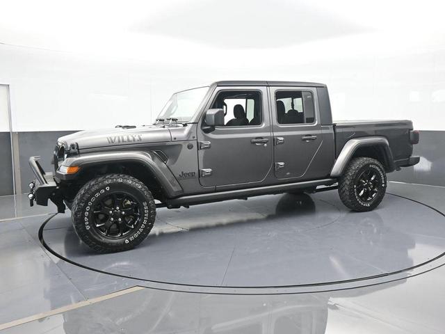 Photo of 2021 Granite Crystal Clearcoat Metallic Jeep Gladiator