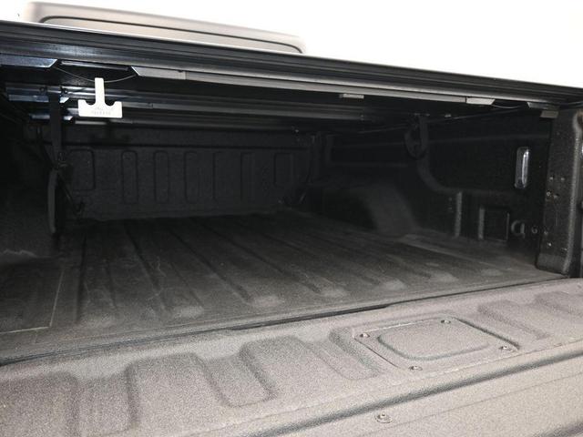 Photo of 2021 Granite Crystal Clearcoat Metallic Jeep Gladiator