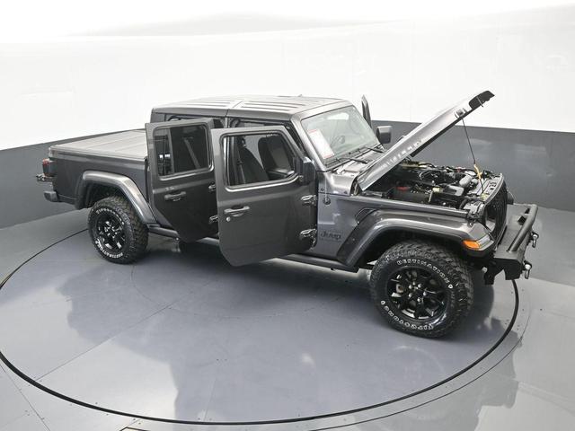 Photo of 2021 Granite Crystal Clearcoat Metallic Jeep Gladiator