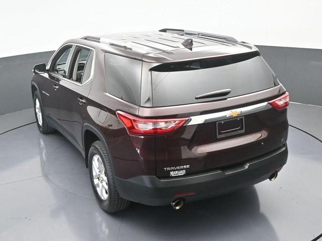 Photo of 2018 Black Currant Metallic Chevrolet Traverse