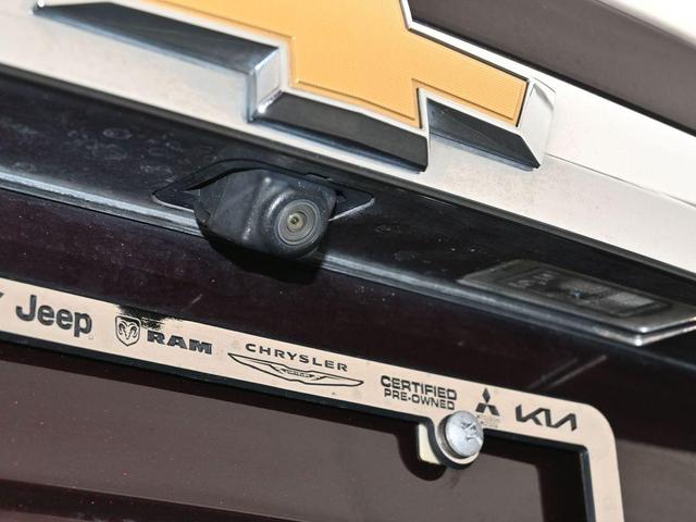 Photo of 2018 Black Currant Metallic Chevrolet Traverse