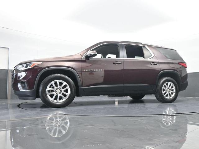 Photo of 2018 Black Currant Metallic Chevrolet Traverse