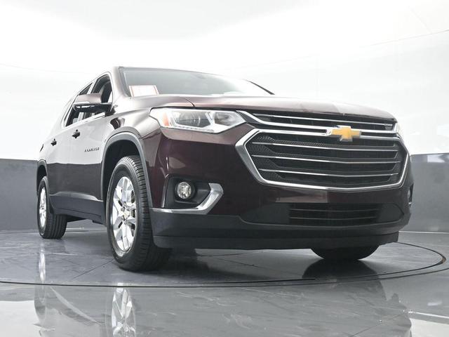 Photo of 2018 Black Currant Metallic Chevrolet Traverse