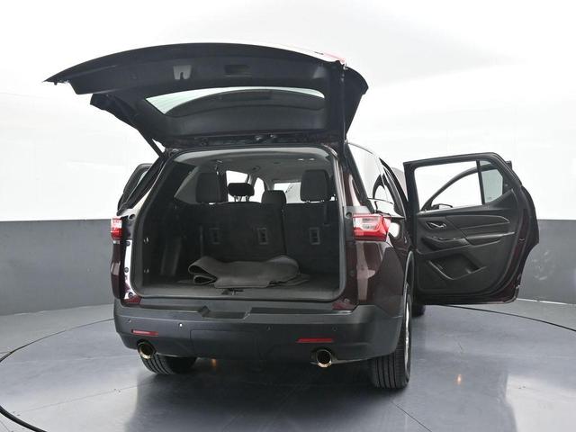 Photo of 2018 Black Currant Metallic Chevrolet Traverse