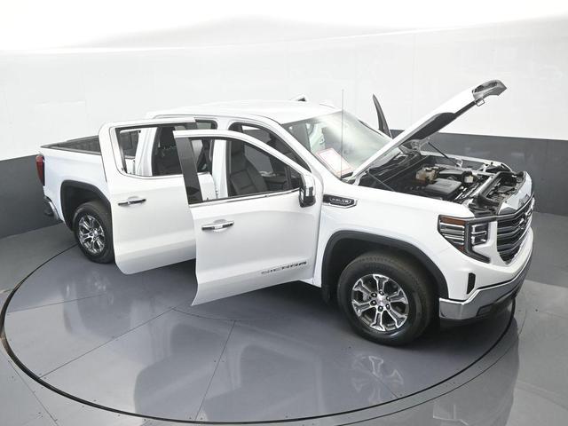 Photo of 2024 Summit White GMC Sierra 1500