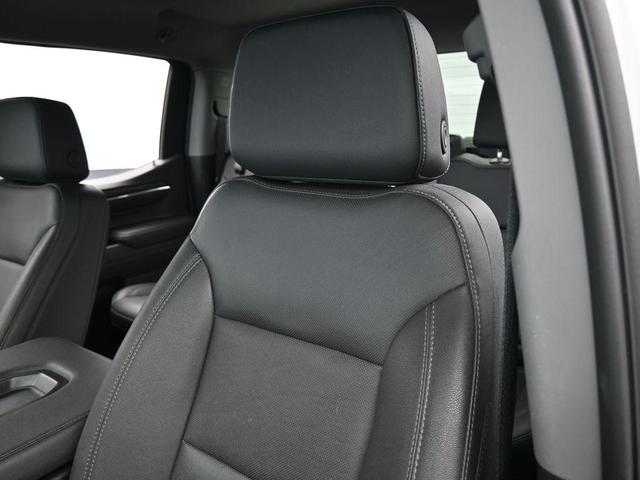 Photo of 2024 Summit White GMC Sierra 1500
