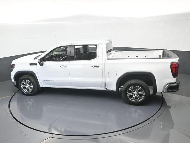 Photo of 2024 Summit White GMC Sierra 1500