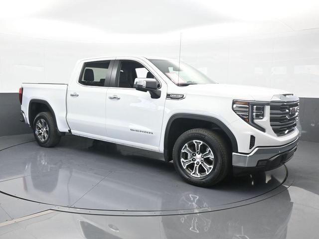Photo of 2024 Summit White GMC Sierra 1500
