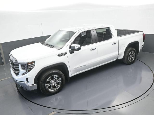 Photo of 2024 Summit White GMC Sierra 1500