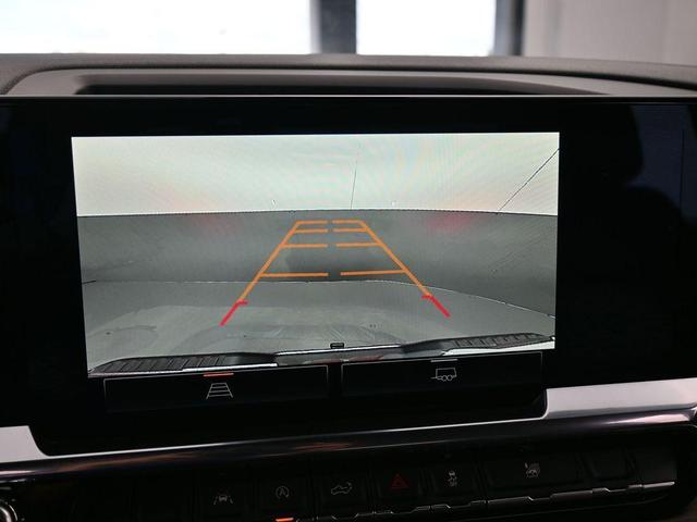 Photo of 2024 Summit White GMC Sierra 1500