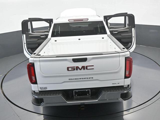 Photo of 2024 Summit White GMC Sierra 1500