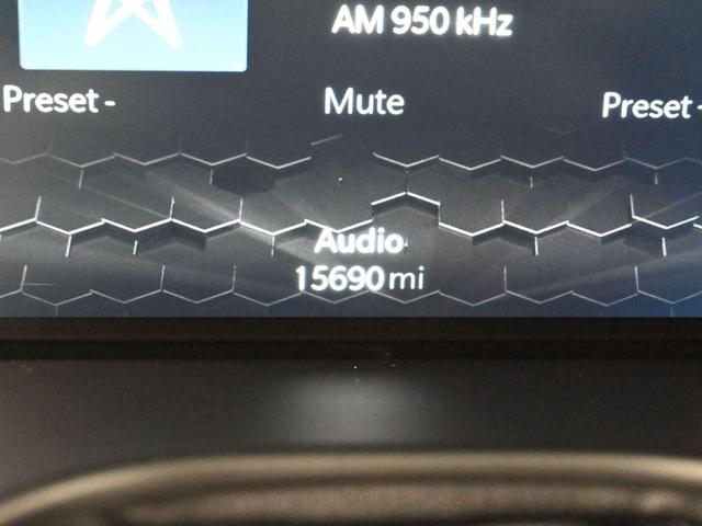 Photo of 2023 Redline Pearlcoat Jeep Compass