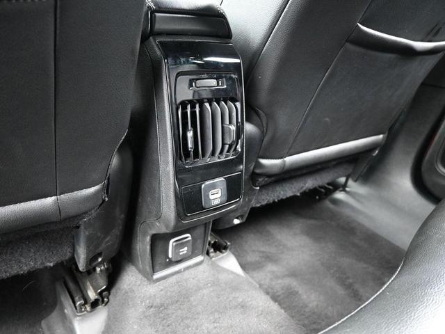 Photo of 2023 Redline Pearlcoat Jeep Compass