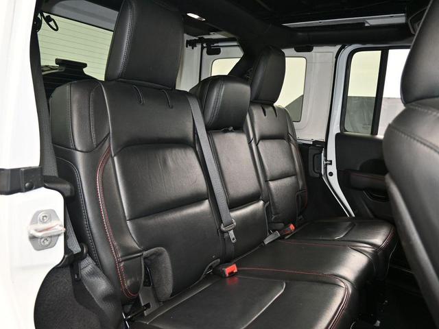Photo of 2022 Bright White Clearcoat Jeep Wrangler Unlimited