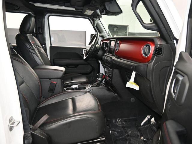 Photo of 2022 Bright White Clearcoat Jeep Wrangler Unlimited