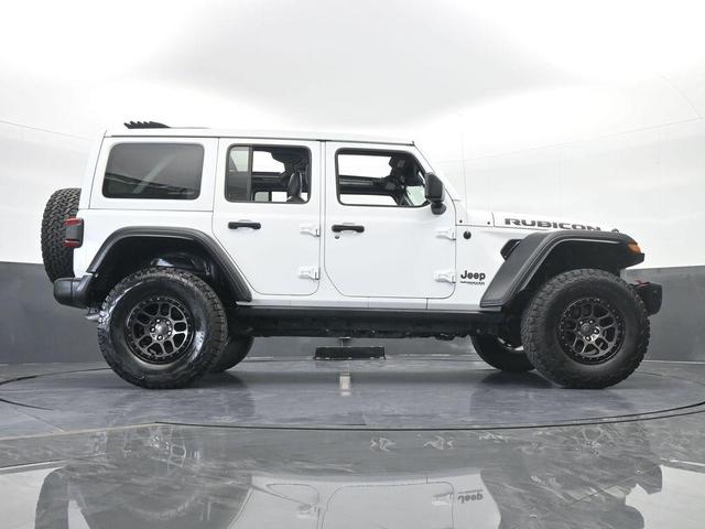 Photo of 2022 Bright White Clearcoat Jeep Wrangler Unlimited