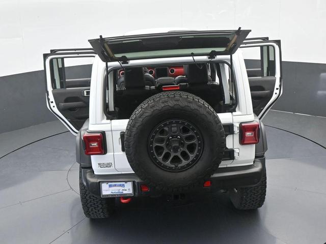 Photo of 2022 Bright White Clearcoat Jeep Wrangler Unlimited