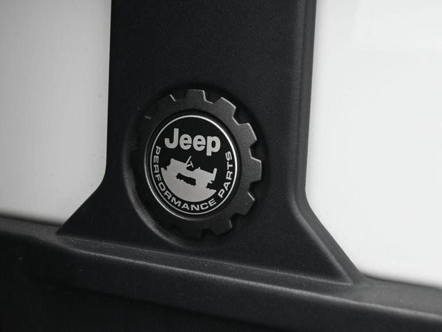 Photo of 2022 Bright White Clearcoat Jeep Wrangler Unlimited