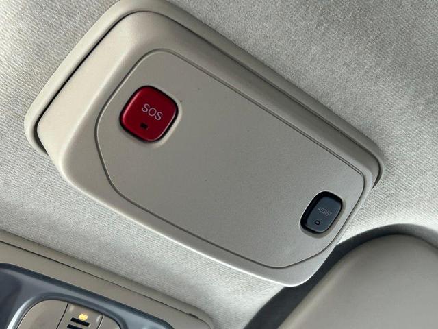 Photo of 2023 Bright White Clearcoat RAM ProMaster 2500
