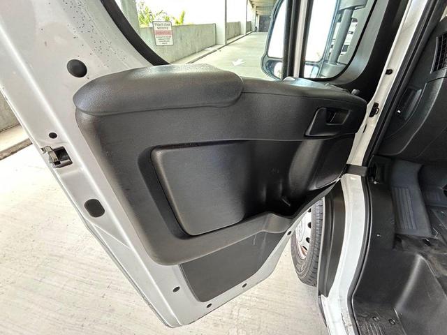 Photo of 2023 Bright White Clearcoat RAM ProMaster 2500