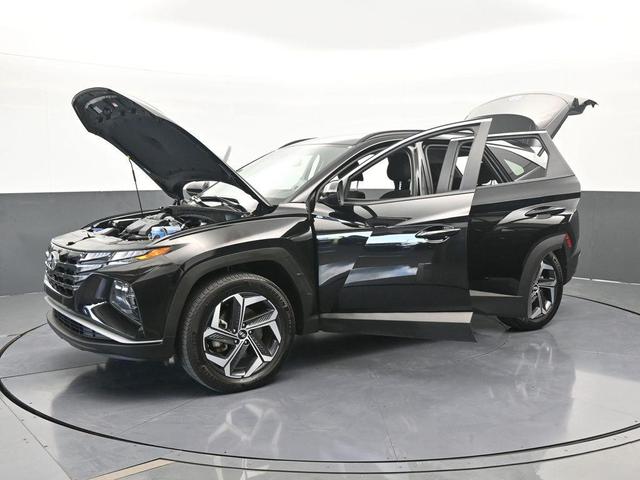Photo of 2024 Ash Black Hyundai TUCSON Plug-In Hybrid