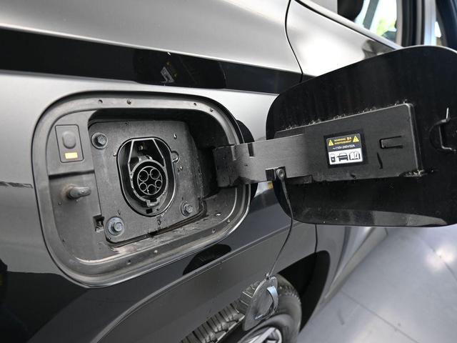 Photo of 2024 Ash Black Hyundai TUCSON Plug-In Hybrid