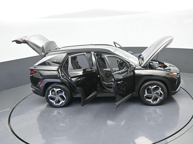 Photo of 2024 Ash Black Hyundai TUCSON Plug-In Hybrid