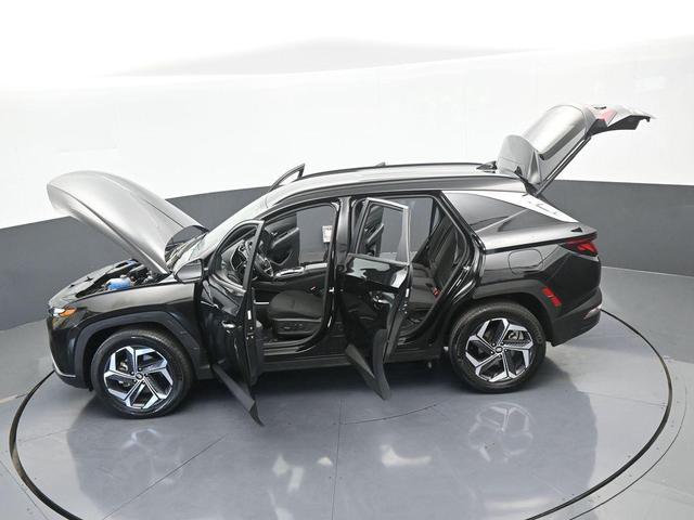 Photo of 2024 Ash Black Hyundai TUCSON Plug-In Hybrid