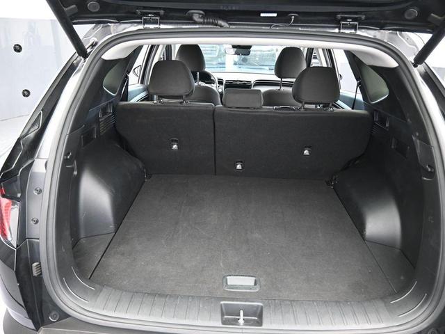 Photo of 2024 Ash Black Hyundai TUCSON Plug-In Hybrid