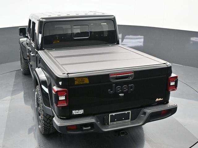 Photo of 2024 Black Clearcoat Jeep Gladiator