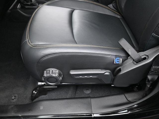 Photo of 2024 Black Clearcoat Jeep Gladiator