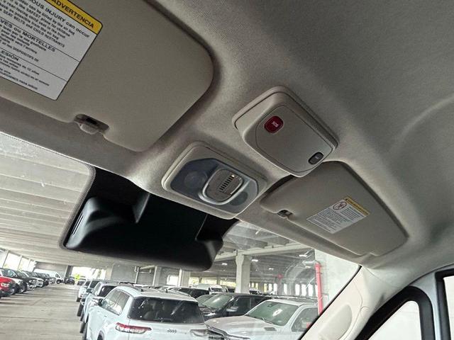 Photo of 2025 Bright Silver Clearcoat Metallic RAM ProMaster 2500