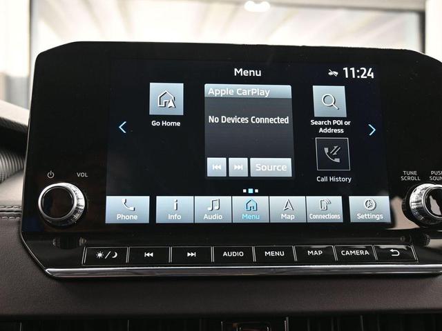 Photo of 2023 White Diamond Mitsubishi Outlander