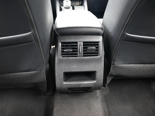 Photo of 2023 White Diamond Mitsubishi Outlander