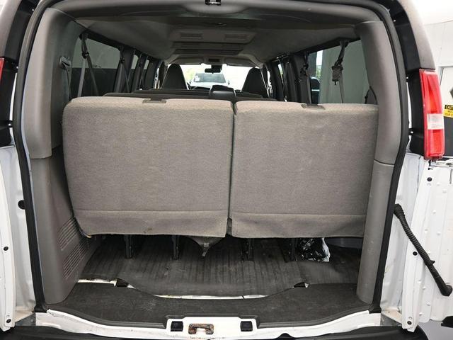 Photo of 2020 Summit White GMC Savana 3500