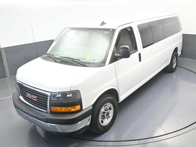 Photo of 2020 Summit White GMC Savana 3500