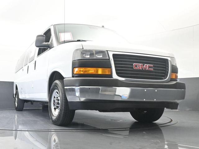 Photo of 2020 Summit White GMC Savana 3500