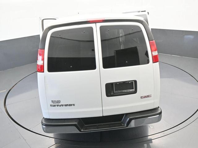 Photo of 2020 Summit White GMC Savana 3500