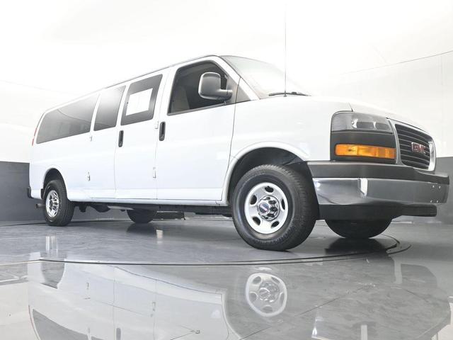 Photo of 2020 Summit White GMC Savana 3500