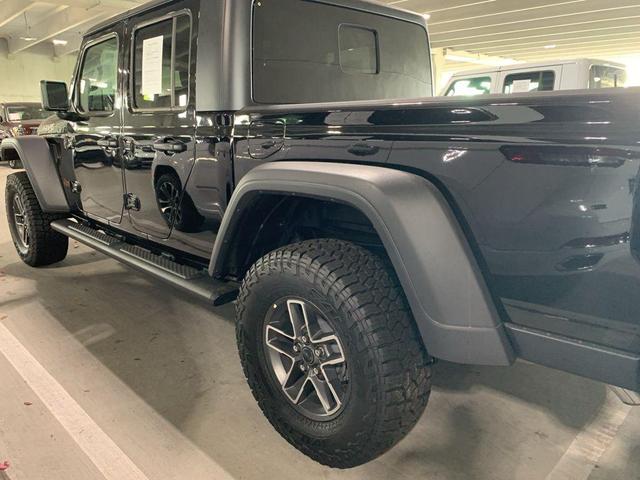 Photo of 2024 Black Clearcoat Jeep Gladiator