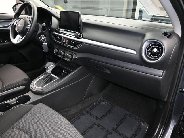Photo of 2024 Gravity Gray Kia Forte