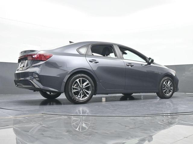 Photo of 2024 Gravity Gray Kia Forte