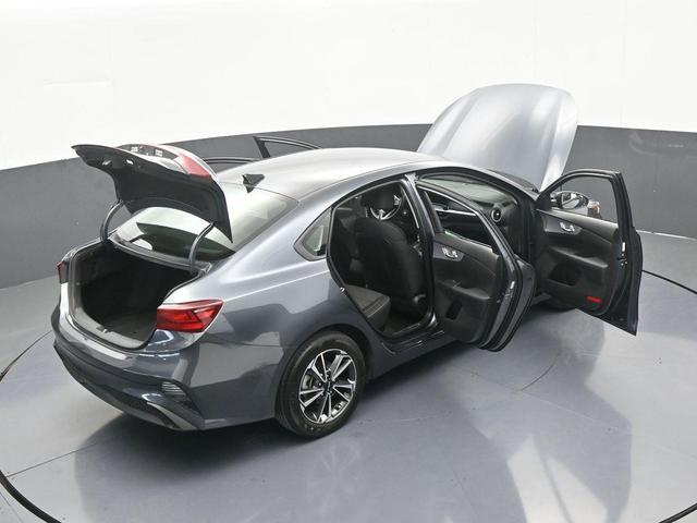 Photo of 2024 Gravity Gray Kia Forte