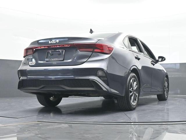 Photo of 2024 Gravity Gray Kia Forte