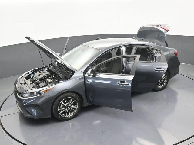 Photo of 2024 Gravity Gray Kia Forte