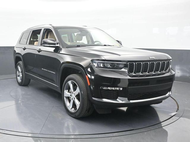 Photo of 2021 Diamond Black Jeep Grand Cherokee L