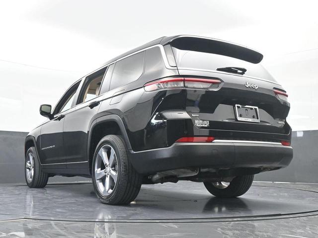 Photo of 2021 Diamond Black Jeep Grand Cherokee L