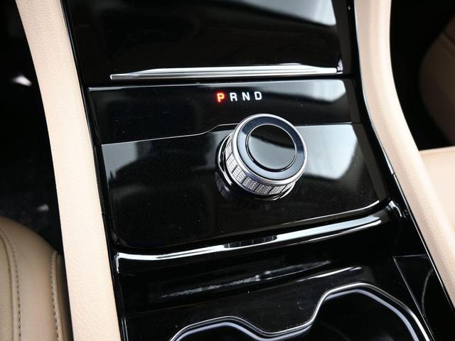 Photo of 2021 Diamond Black Jeep Grand Cherokee L