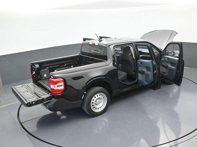 Photo of 2022 Shadow Black Ford Maverick